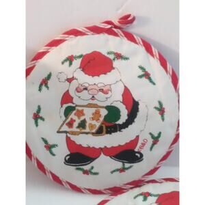 Vintage B&D Santa Claus and Holly Pot Holders Set of 2 Christmas